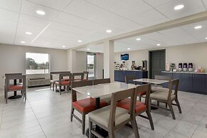 Clarion Pointe Kimball By Choice Hotels
