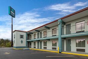 Clarion Pointe Kimball By Choice Hotels