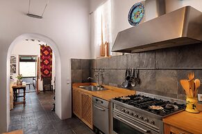 Melenos Art Boutique Hotel