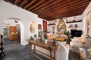 Melenos Art Boutique Hotel