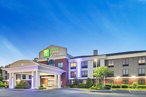 Holiday Inn Express & Suites Hardeeville - Hilton Head, an IHG Hotel