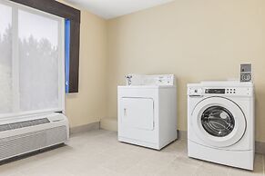 Holiday Inn Express & Suites Hardeeville - Hilton Head by IHG