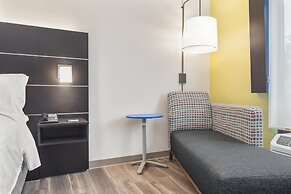 Holiday Inn Express & Suites Hardeeville - Hilton Head by IHG