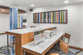 Holiday Inn Express & Suites Hardeeville - Hilton Head by IHG