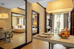 MiCasa All Suite Hotel