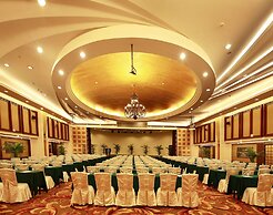 Guilin Lijiang Waterfall Hotel