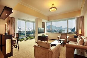 Guilin Lijiang Waterfall Hotel