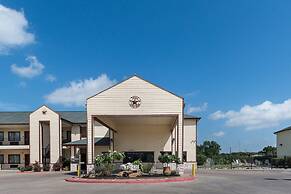 Lone Star Inn & Suites