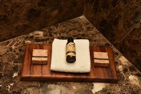 Marinaterra Hotel & Spa