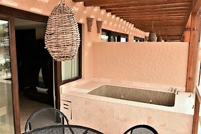 Marinaterra Hotel & Spa