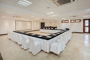 Marinaterra Hotel & Spa