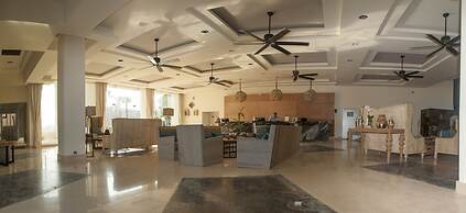 Marinaterra Hotel & Spa