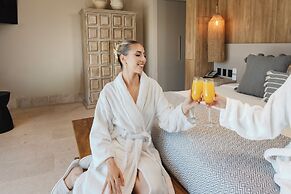 Marinaterra Hotel & Spa