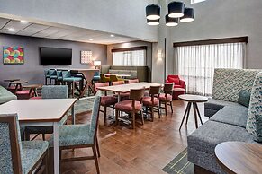 Hampton Inn & Suites - Cape Coral/Fort Myers Area, FL