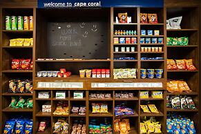 Hampton Inn & Suites - Cape Coral/Fort Myers Area, FL