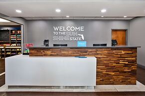 Hampton Inn & Suites - Cape Coral/Fort Myers Area, FL