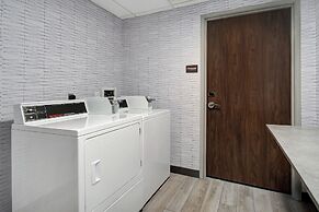 Hampton Inn & Suites Dayton - Vandalia