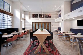 Hampton Inn & Suites Dayton - Vandalia