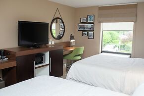 Hampton Inn Commerce Novi