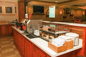 Hampton Inn Commerce Novi