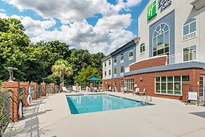 Holiday Inn Express Hotel & Suites Camden-I20 (Hwy 521) by IHG