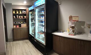 Holiday Inn Express Hotel & Suites Decatur by IHG