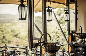 Four Seasons Tented Camp Golden Triangle