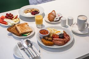 Holiday Inn Doncaster A1 M Jct 36 by IHG