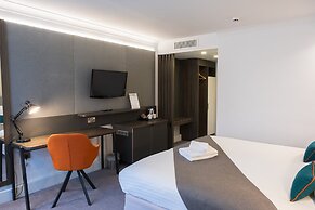 Holiday Inn Doncaster A1 M Jct 36 by IHG