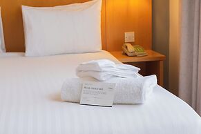 Holiday Inn Doncaster A1 M Jct 36 by IHG