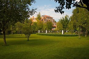 Park Village Resort by KGH Group