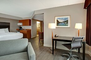Days Inn & Suites by Wyndham Collingwood