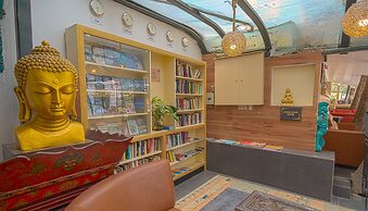 Kathmandu Guest House by KGH Group