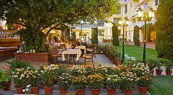 Kathmandu Guest House by KGH Group