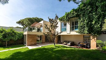 Rixos Premium Belek - The Land of Legends Access