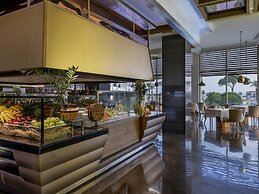 Rixos Premium Belek - The Land of Legends Access