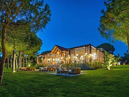 Rixos Premium Belek - The Land of Legends Access