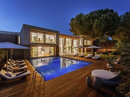 Rixos Premium Belek - The Land of Legends Access