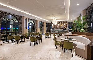 Rixos Premium Belek - The Land of Legends Access