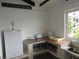 Lazare Picault Hotel