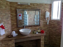 Lazare Picault Hotel