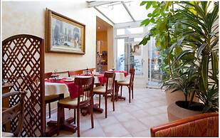 Hôtel Poussin