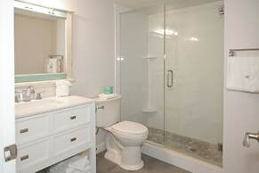 Barefoot Beach Resort