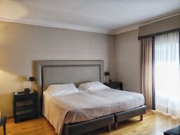 Ambasciatori Place Hotel