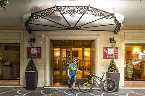 Ambasciatori Place Hotel