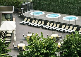 Ambasciatori Place Hotel