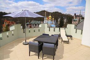 Savoy Westend Hotel