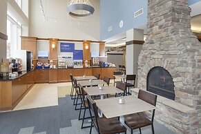 Holiday Inn Express Hotel & Suites Long Island-East End by IHG