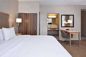 Hampton Inn & Suites Denver-Speer Boulevard