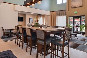 Hampton Inn & Suites Denver-Speer Boulevard